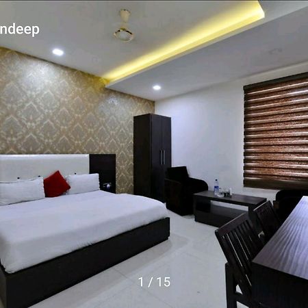 Hotel Karandeep Hisār Dış mekan fotoğraf